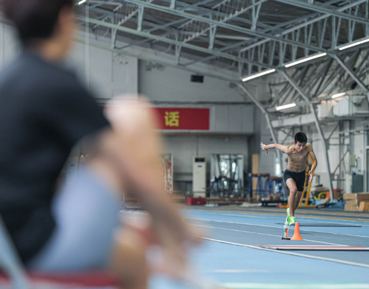 家中轻松享受凯发k8精彩游戏